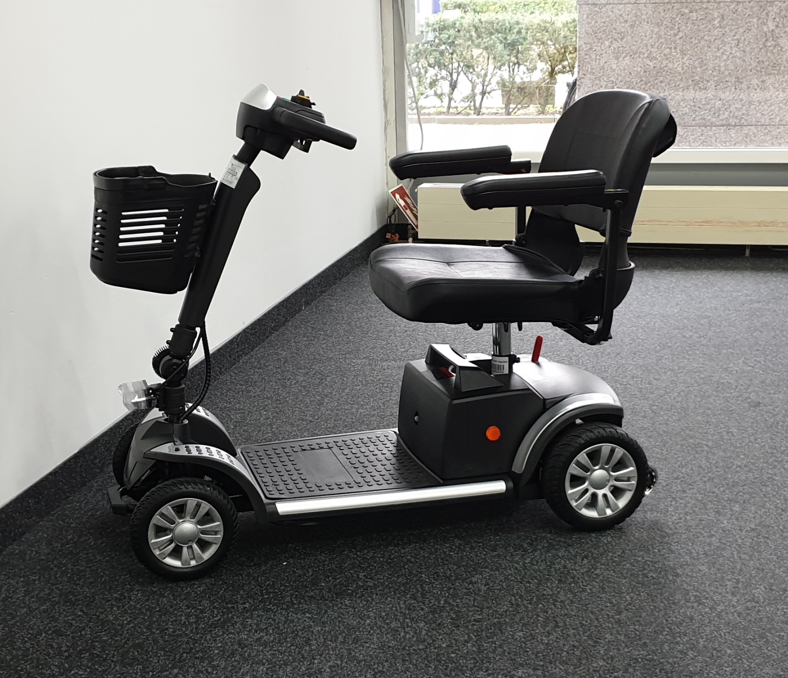 Reisescooter | – km/h) Reise-Elektromobil MC Seniorenprodukte (6 zerlegbares McHoliday